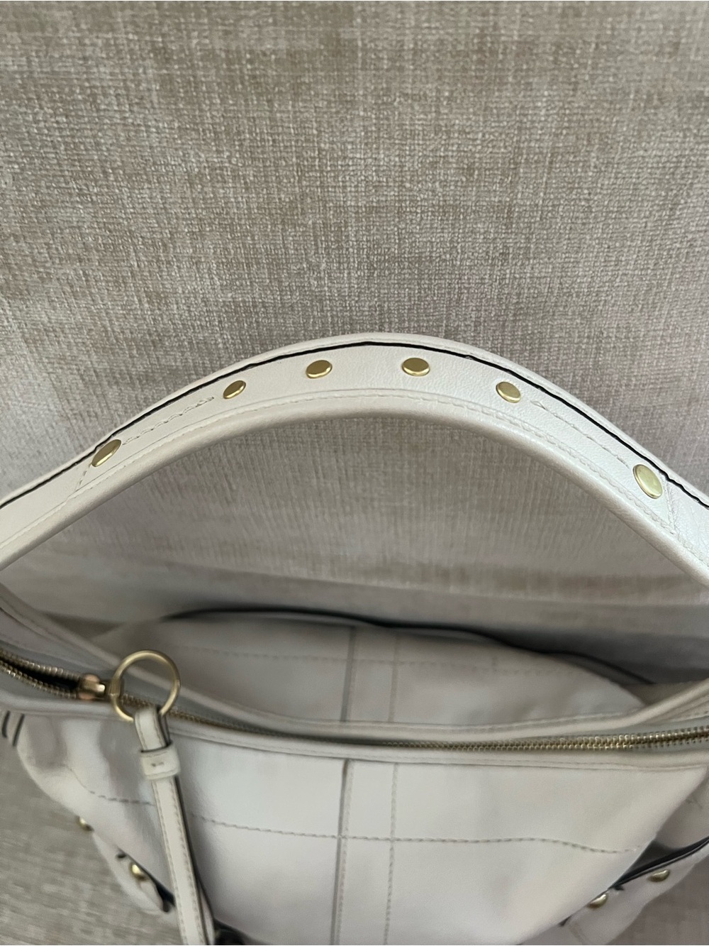 COACH Ergo Hampton Shoulder Bag - Cream Leather & Gold Hardware - Picture 2 of 4